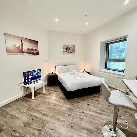 Alarabi Apartments-Studio Flat Croydon Exterior photo